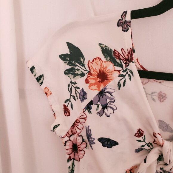 No Boundaries White Floral Stretchy Short Sleeve Youth Dress Size L (11-13) - Picture 14 of 14